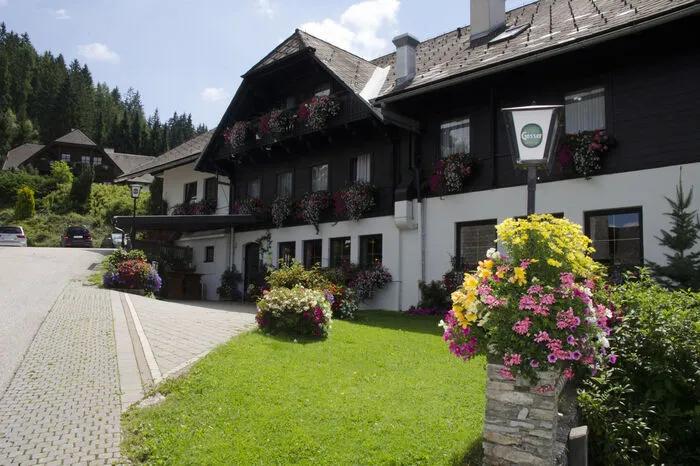 Gasthof Ochnerbauer, Familie Frieda u. Petra Illmaier, Kindberg