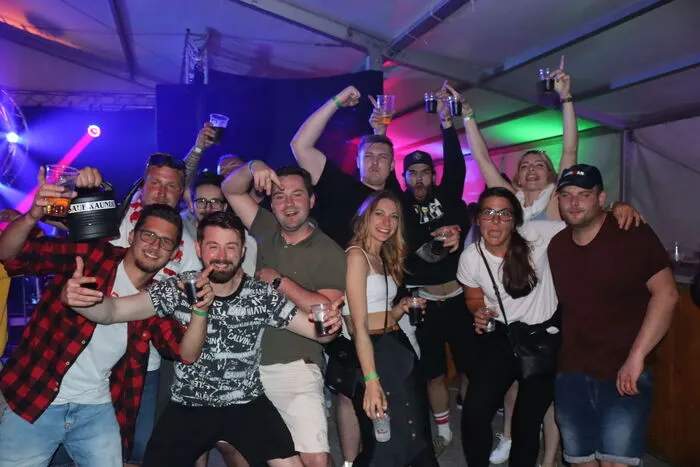 Und im Discozelt wurde VOLLGAS gegeben bis zum Abwinken.