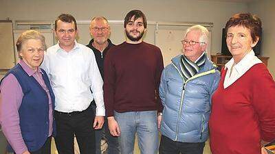 Die Mitglieder der Diabetiker-Selbsthilfegruppe Friedberg rund um Obmann Richard Gremsl (2. von links)