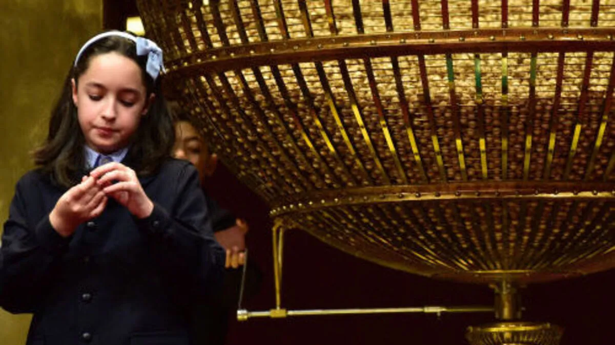 Die ersten Gewinnzahlen werden verlesen