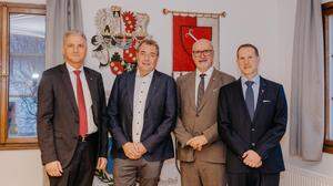 Angelobung des neuen Vize-Bürgermeisters: Bernd Riepan, Christof Seymann, Klaus Glanznig und Andreas Fillei
