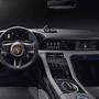 Das Cockpit von Porsches Elektrosportler Taycan