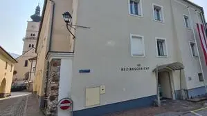 Das Bezirksgericht Wolfsberg von außen