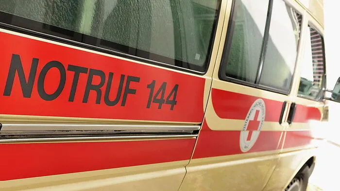 Der Mopedlenker wurde mit schweren Verletzungen ins LKH Feldbach gebracht