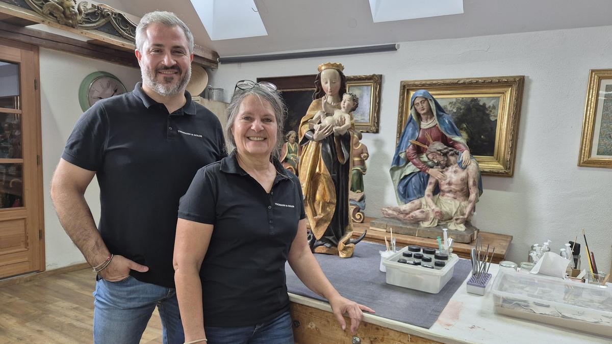 Boris Golob und Ursula Thomann freuen sich am Tag des Denkmals auf Besucher in ihrer Restaurierungswerkstätte in Leibnitz