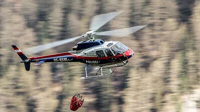 Auch die Polizei war im Löscheinsatz