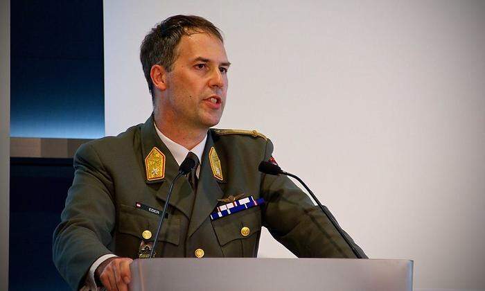 Brigadier Philipp Eder, Leiter der Militärstrategischen Abteilung im Verteidigungsministerium