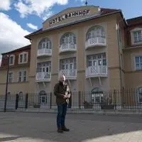 Immobilienmanager Peter Rothbart gab einen Einblick in das historische Bahnhofshotel