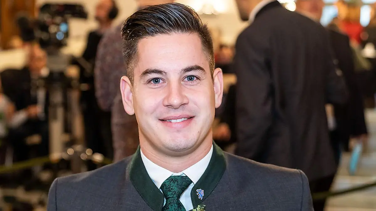 Hirschmann musste sich entschuldigen 