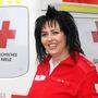 Marlies Uhr packt bei der „Team Österreich Tafel“ und im Rettungsdienst des Roten Kreuzes mit an