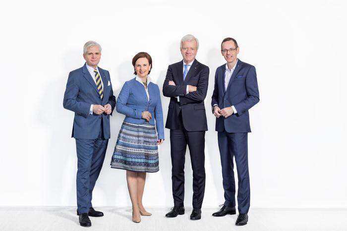 Vorstände der Steiermärkischen Sparkasse: Georg Bucher, Walburga Seidl, Gerhard Fabisch und Oliver Kröpfl