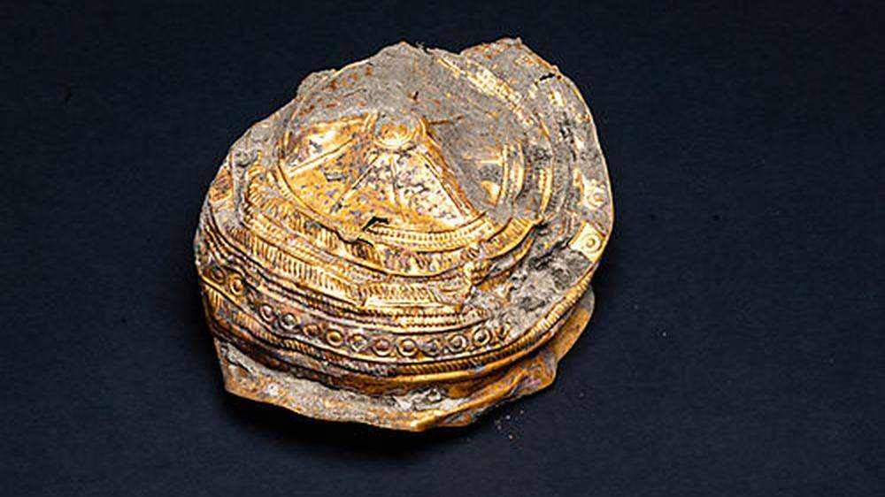 Goldschale, Goldspirale und mehr wurden gefunden