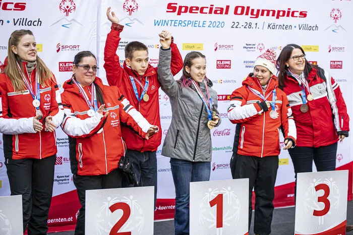Medaillen wurden in den Sportarten Tanzen, Eiskunstlauf, Floorball, Stocksport-Unified sowie im MATP-Bewerb vergeben.