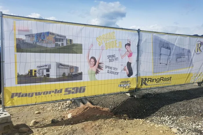 Klicken Sie sich durch die Bilder der Baustelle!