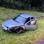 Der Pkw wurde beim Unfall stark beschädigt