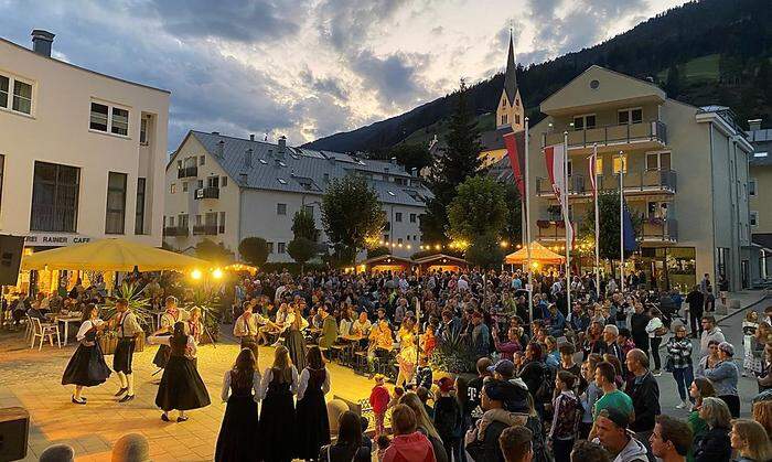 In Sillian wird Kirchtag gefeiert.