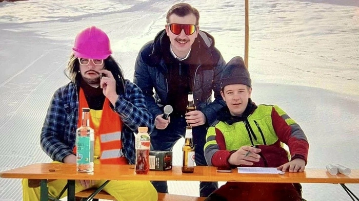 Johannes Heiß, Jakob Scherzer und Florian Staber waren für die Moderation und Zeitnehmung zuständig.