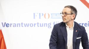 Bundesparteiobmann Herbert Kickl (FPÖ) legte den Inhalt des Gespräches mit Kanzler Nehammer offen.