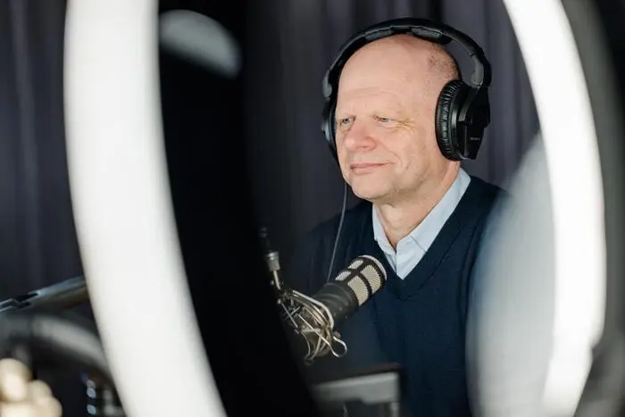 Stefan Kaltenbrunner ist Journalist und Verleger