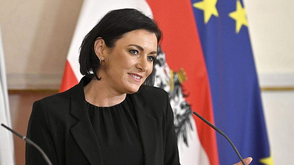 Tourismusministerin Elisabeth Köstinger (ÖVP) will die Freiheit Geimpfter nicht einschränken.