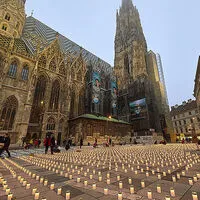 Gedenken an Corona-Tote am Stephansplatz