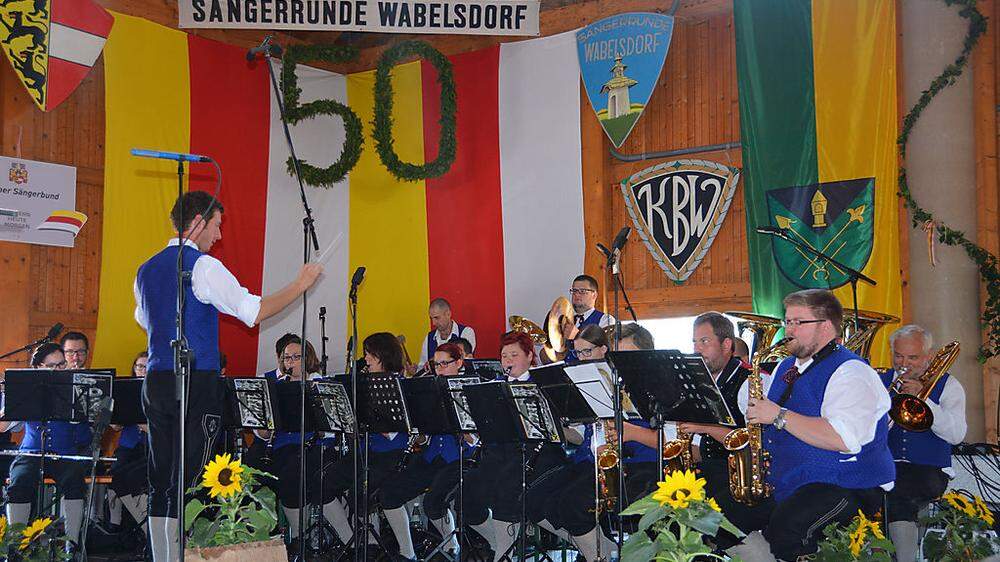 Am Wochenende beging die Sängerrunde Wabelsdorf mit einem großen Festprogramm ihr 50-Jahr-Jubiläum