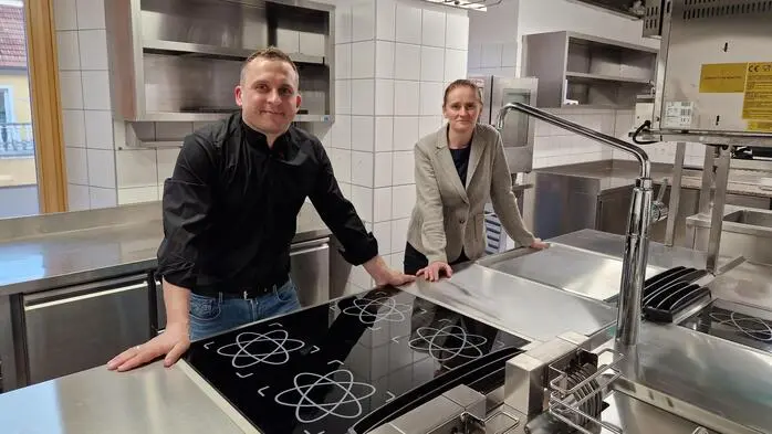 Stefan und Viktoria Wippel führen in den Speisekarten ihrer beiden Restaurants ihre Lieferanten an.
