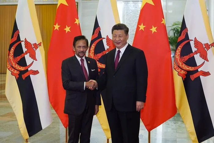 Xi Jinping und Bruneis Sultan Hassanal Bolkiah