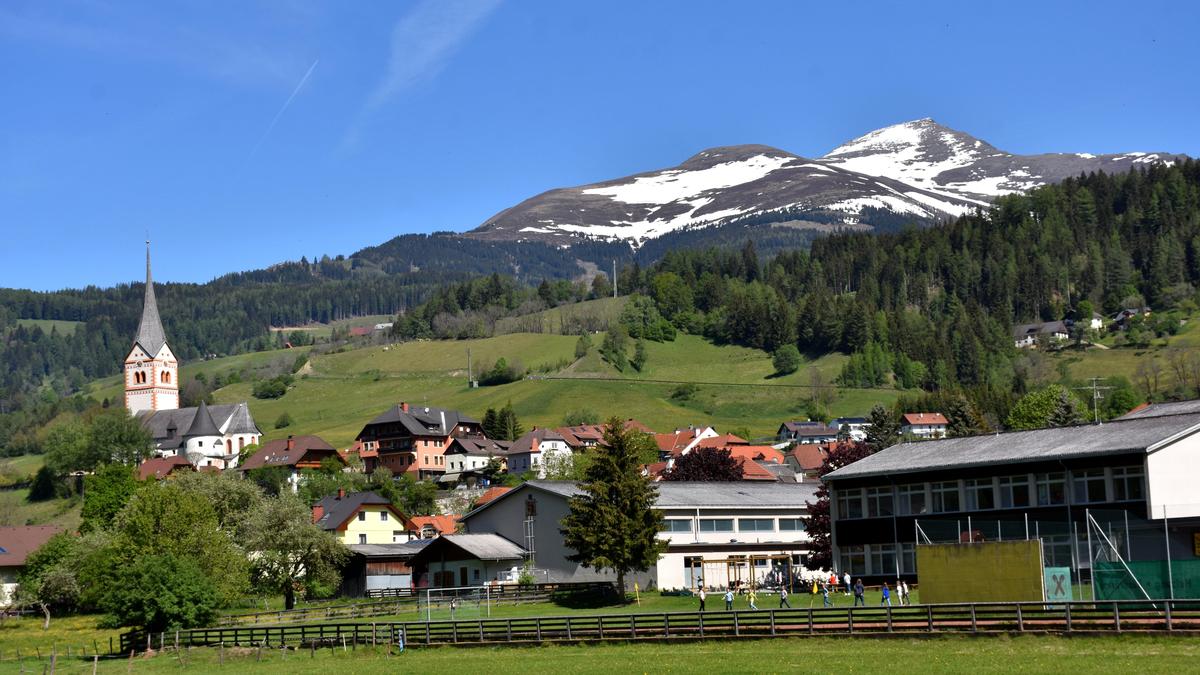 Am Fuße des Greim gipfelt ein Streit ums Geld in einem Prozess, der am Montag beim Landesgericht Leoben stattfindet