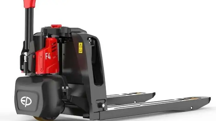 Mit einer solchen elektrischen „Ameise“ baute der Mann einen Unfall (Sujetbild)