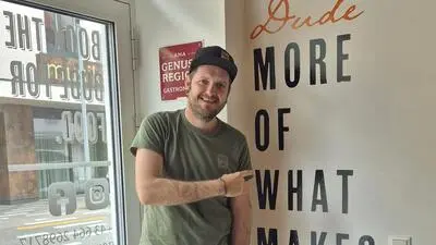 „GenussDude“ Christoph Hofer lädt ab sofort einmal im Monat zum „Dude Friday“ nach Trofaiach