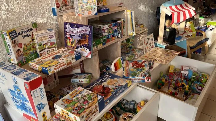 Der "Preloved"-Pop-up-Store in Gnas 20 öffnet ab 1. März wieder seine Pforten. Der Schwerpunkt liegt diesmal auf Spielwaren und Sportartikel für die warme Jahreszeit