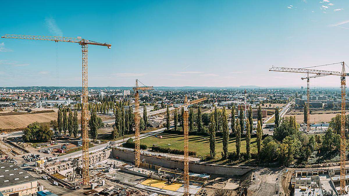 Der Bauboom in Graz - im Bild Reininghaus - befeuert die Wohnungspreise, heißt es bei Immowelt