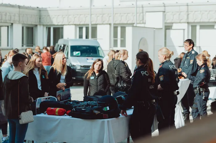 Mehr als 80 junge Frauen aus der ganzen Steiermark ergriffen die Gelegenheit, in den Polizeiberuf hineinzuschnuppern.