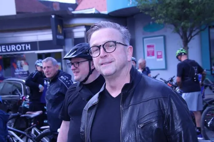Bürgermeister Helmut Linhart gab das Startsignal.