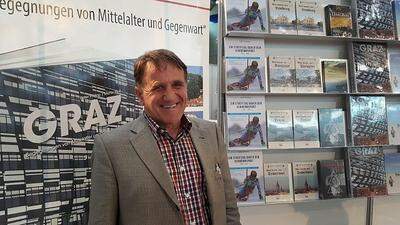 Bei der Buchmesse in Wien präsentierte Erich Trinkaus sein Buch