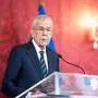 ABD0169_20241009 - WIEN - ÖSTERREICH: Bundespräsident Alexander Van der Bellen am Mittwoch, 09. Oktober 2024, im Rahmen einer Pressekonferenz, um über die weitere Vorgehensweise nach der Nationalratswahl zu informieren. - FOTO: APA/GEORG HOCHMUTH