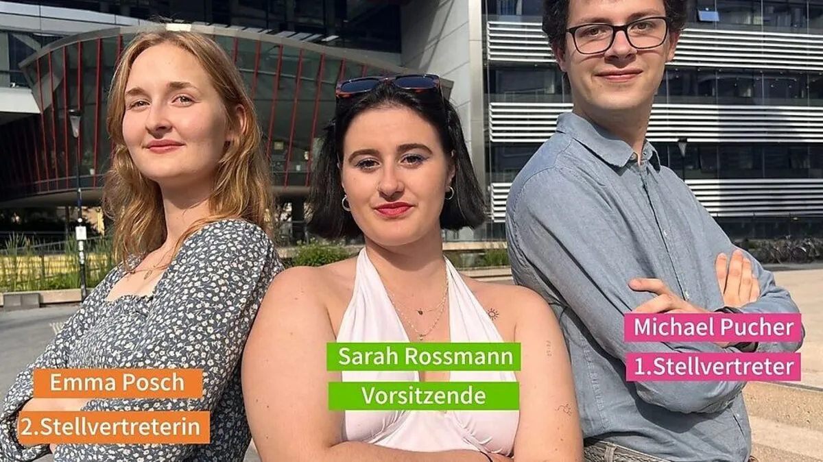 Das neue Team präsentiert sich auf Facebook