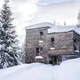 Dank atemberaubender Architektur inmitten der Osttiroler Natur in Kals am Großglockner wurde das Gradonna****s Mountain Resort als das beste Design- und Boutique-Hotel im deutschsprachigen Raum prämiert