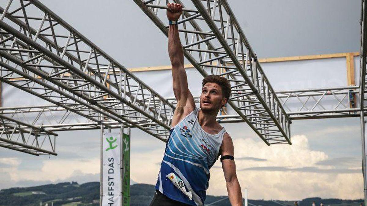 Daniel Buchegger hangelte sich beim Linzathlon zum Erfolg