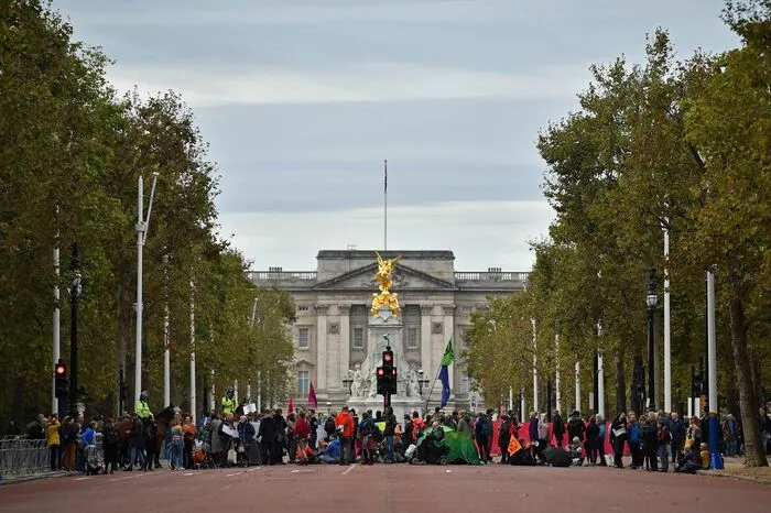 Proteste in London vor dem Buckingham Palace