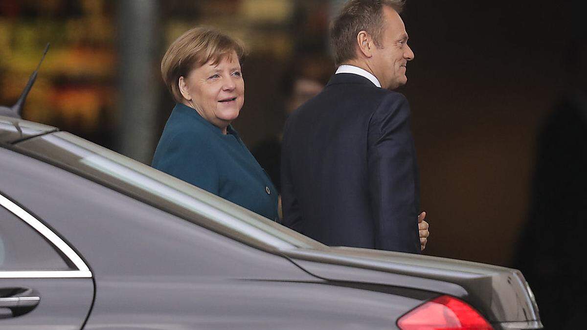 Angela Merkel, Donald Tusk: Zahlreiche Gespräche vor dem Gipfel am Donnerstag 