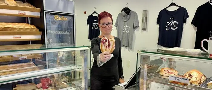 Simona Kostanjevec leitet die Panis Filiale in der Kirchgasse / Ecke Langgasse in der Altstadt von Bad Radkersburg