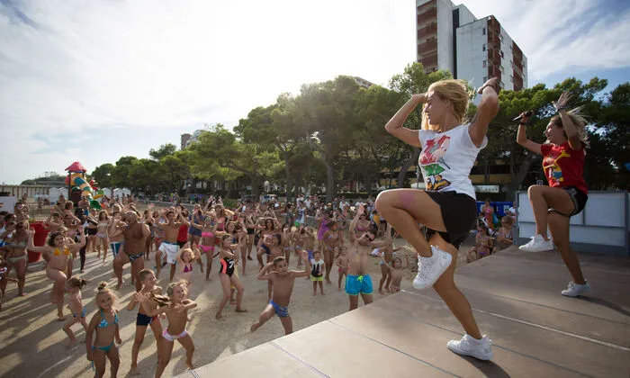 An den Stränden von Lignano Sabbiadoro gibt es für Knirpse kostenlose Animation