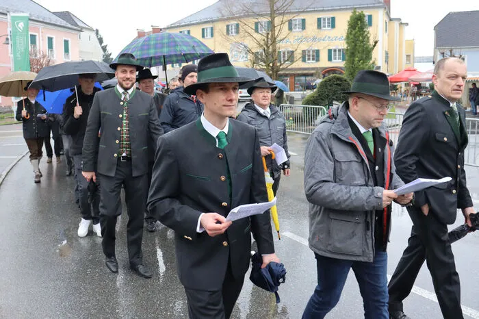 In Stögersdorf, Fluttendorf, Klein-Söding und Groß-Söding kamen die Bewohner gegen 8 Uhr Früh zusammen und zogen gemeinsam nach Mooskirchen.