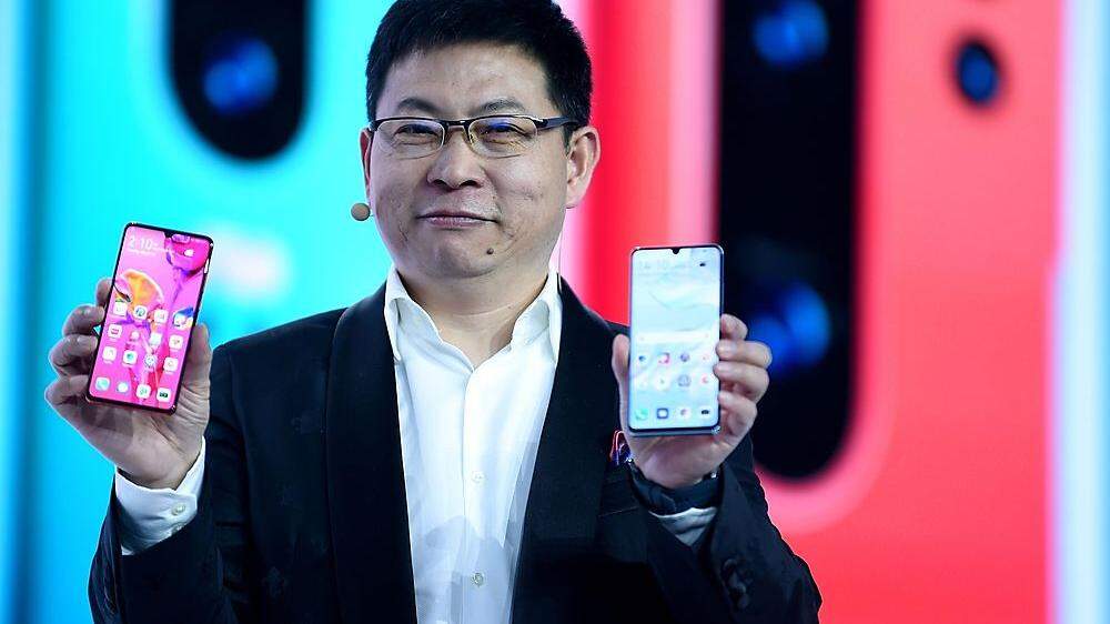 Huawei-CEO Richard Yu präsentiert das P30 Pro - Huawei wird bald der zweitgrößte Smartphone-Bauer sein