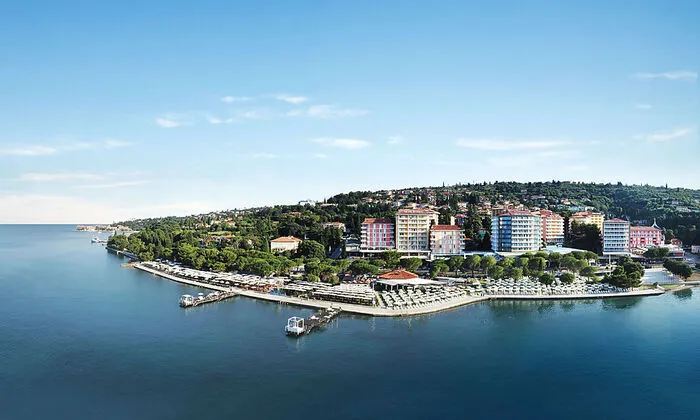 Die LifeClass Hotels bieten einen herrlichen Blick aufs Meer