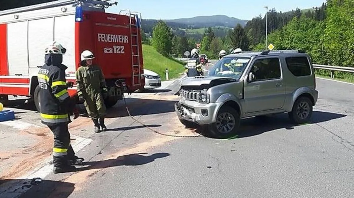 An der Kreuzung von B72 und L114 kam es bei Birkfeld zum Zusammenstoß