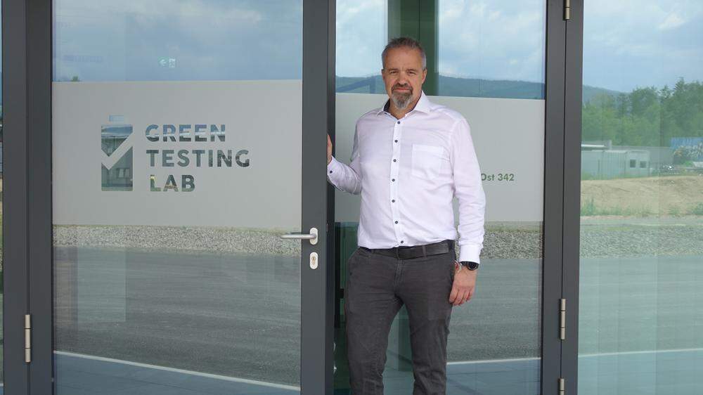 Max Hofer ist Chef von Green Testing Lab in Greinbach