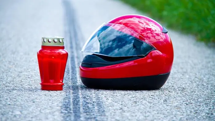Wieder ein tödlicher Motorradunfall in Österreich (Symbolbild). 